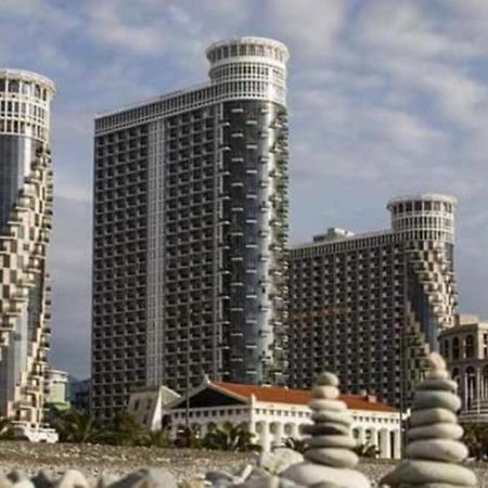 City Centre Apartment Batumi Exterior photo
