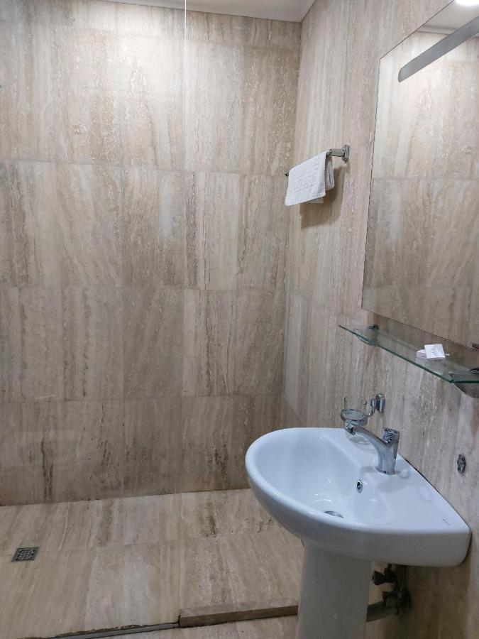 City Centre Apartment Batumi Exterior photo