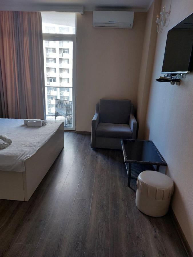 City Centre Apartment Batumi Exterior photo