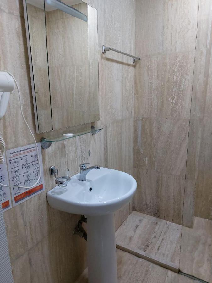 City Centre Apartment Batumi Exterior photo
