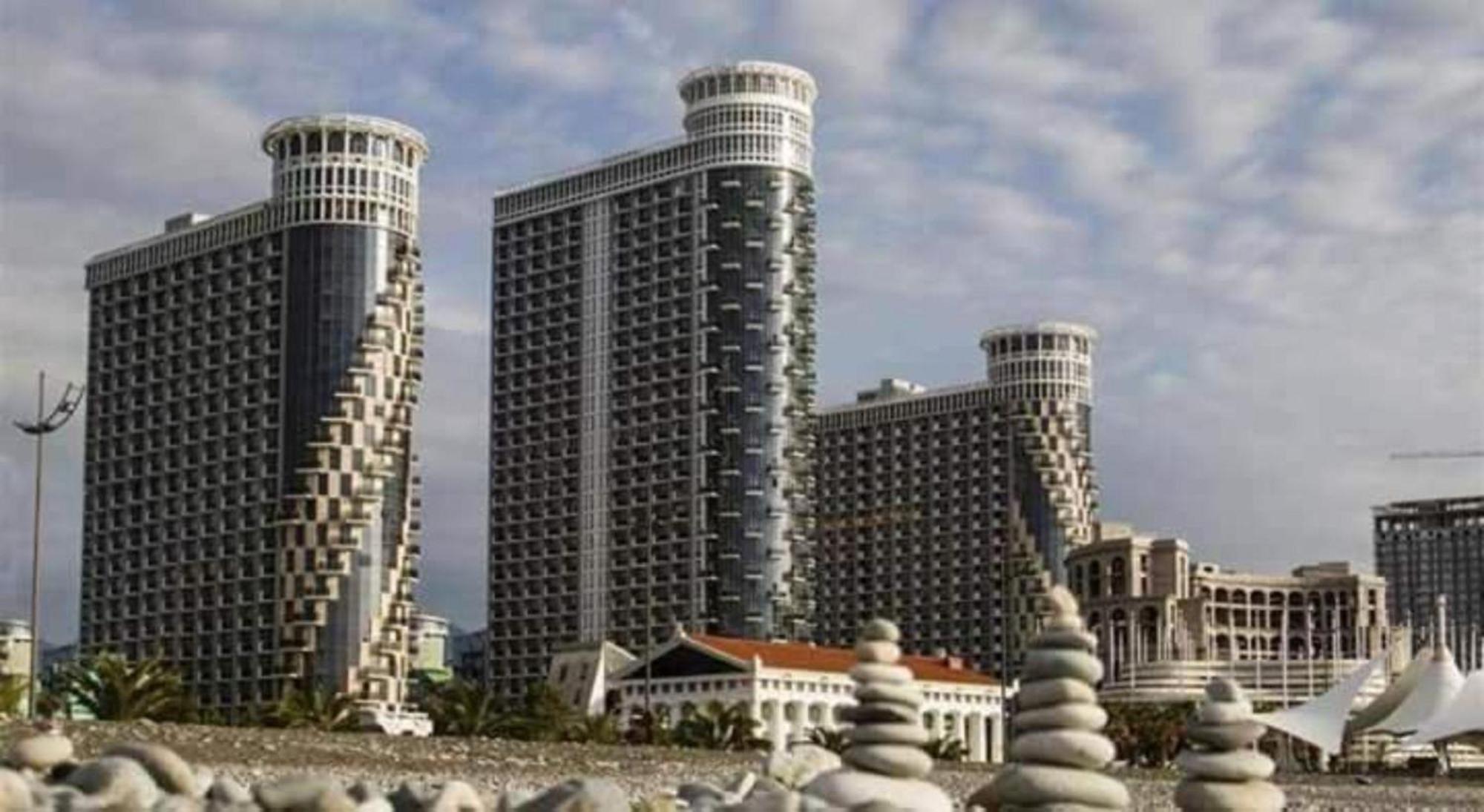 City Centre Apartment Batumi Exterior photo